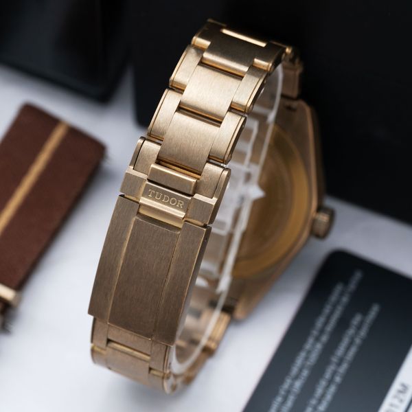 Tudor Black Bay 58 M79012M-0001